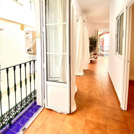 Comfortable Studio Old Town, Parking Optional Sevilla Exterior foto