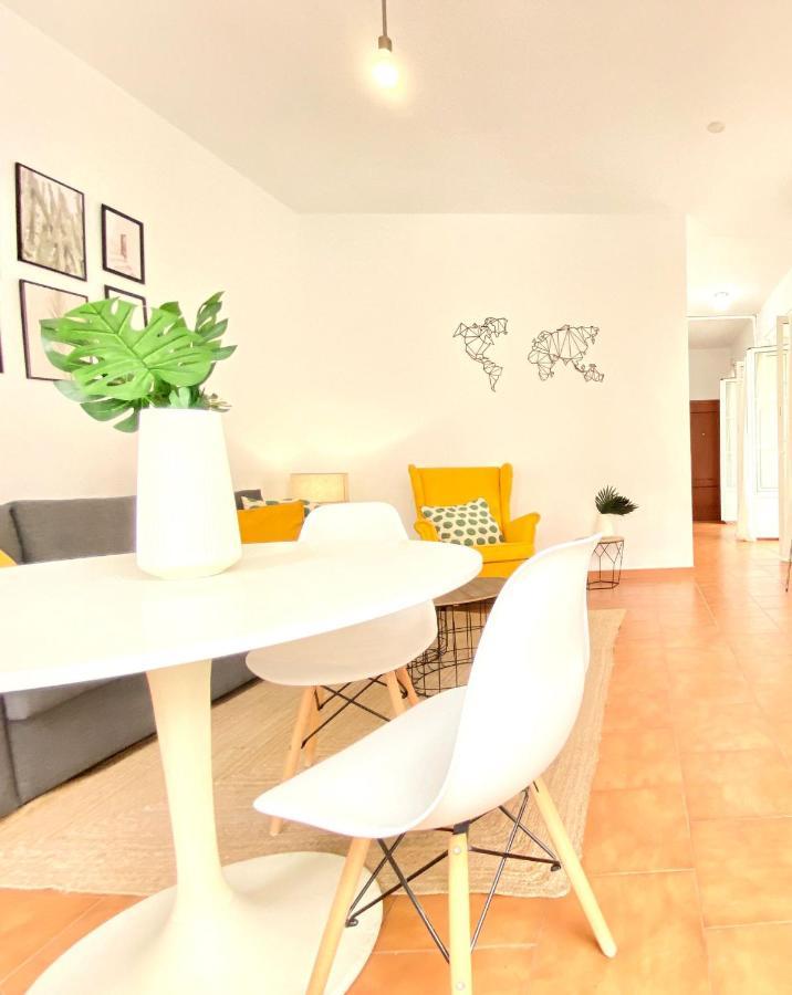 Comfortable Studio Old Town, Parking Optional Sevilla Exterior foto