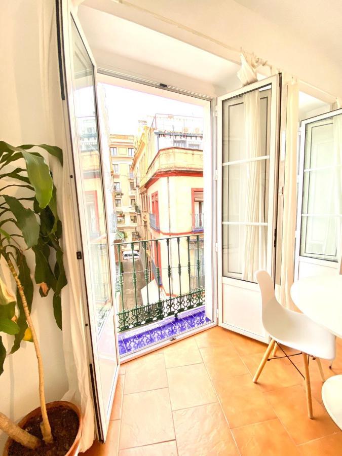Comfortable Studio Old Town, Parking Optional Sevilla Exterior foto